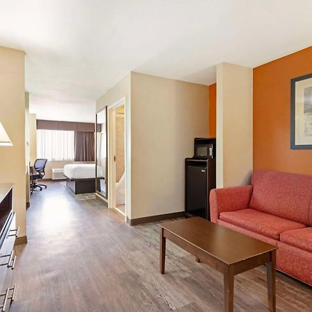 Best Western Inn & Suites New Braunfels Exterior foto